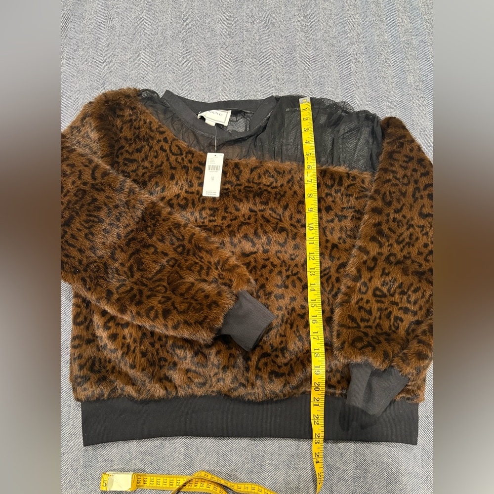 Maeve Faux Fur Inset Pullover Sweatshirt | size: M - Picture 6 of 6